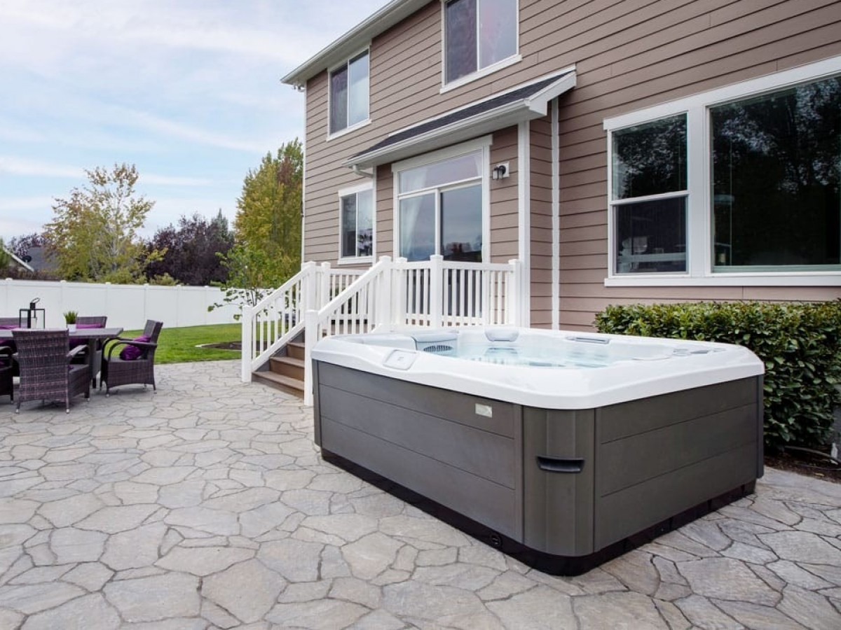 X Series� Spas